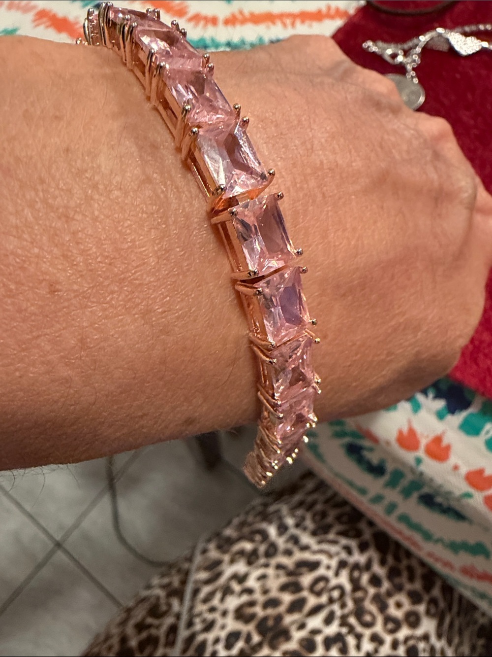 NEW Pink glass Tennis Bracelet in Rose Gold 7” like not worn